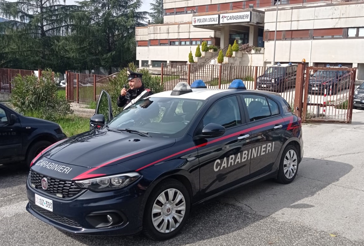 Ventenne finisce in carcere per violazione delle misure cautelari