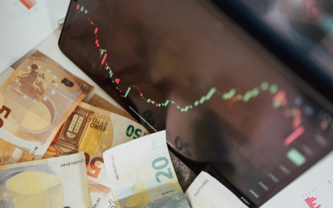 Dalla Regione 1,6 milioni per il lavoro delle donne