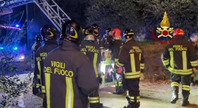 Fiamme in un appartamento a Sarsina, donna in ospedale